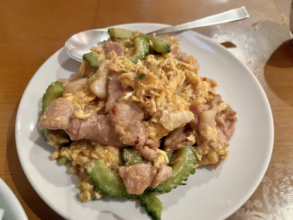豚肉たまごゴーヤ炒め